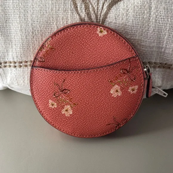 Coach Coral Floral Coin Pouch Cute Coach Fun Accessory Coach Coin - Picture 2 of 4